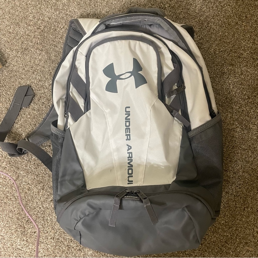 Under Armour Gray Athletic Backpack with Durable Design